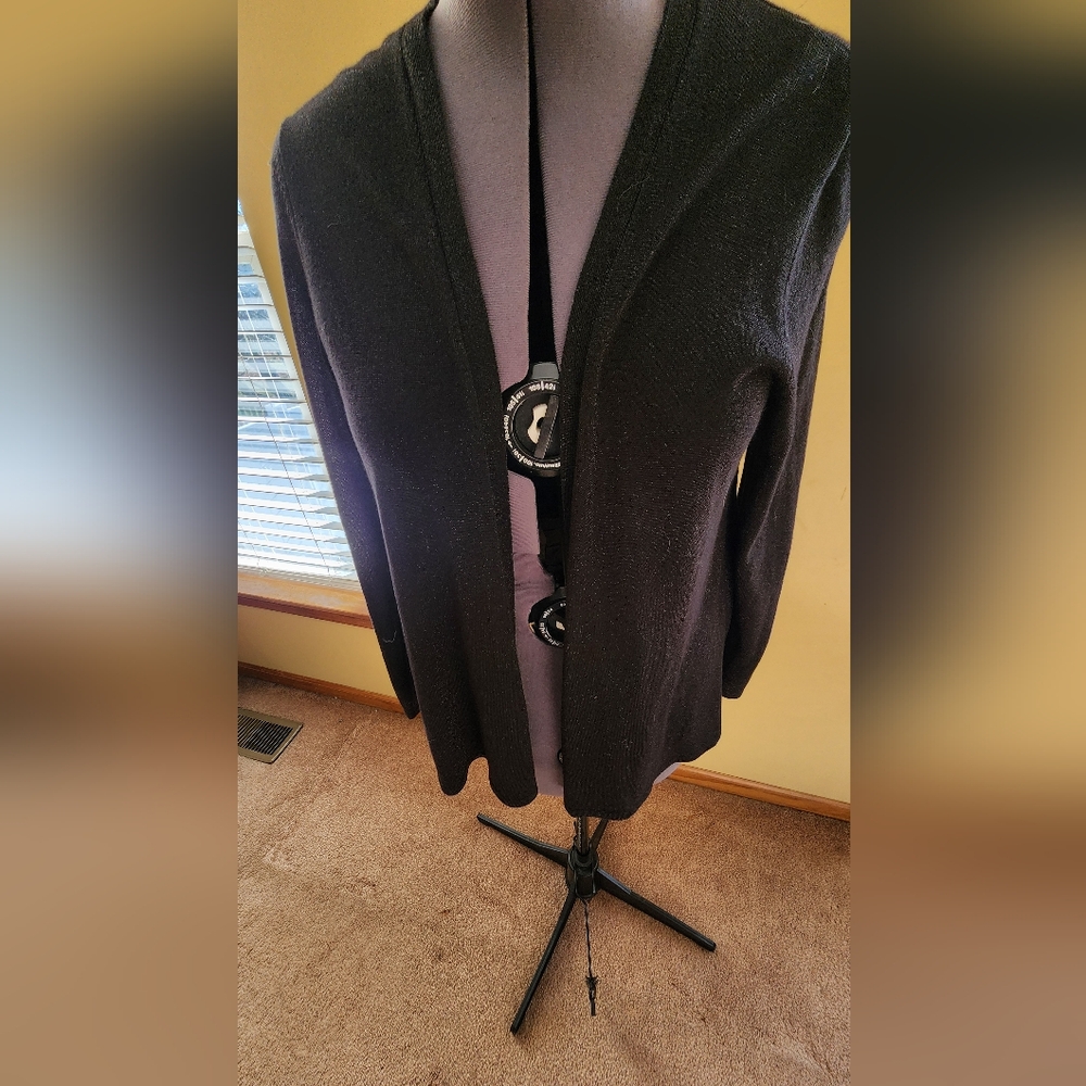 Joseph A Black Woman  open  Knit Cardigan with lace bow tie on the bag SZ XL